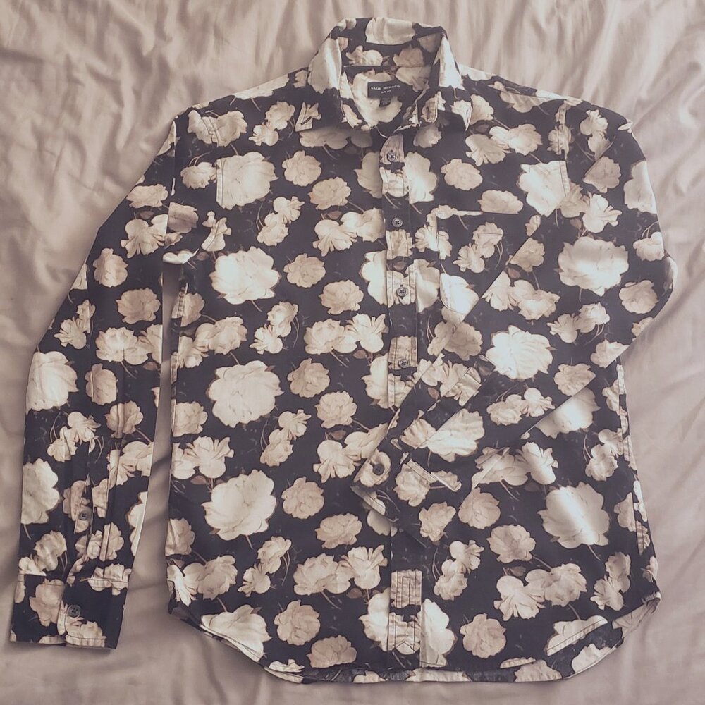 Club Monaco Floral Button Down Shirt Small